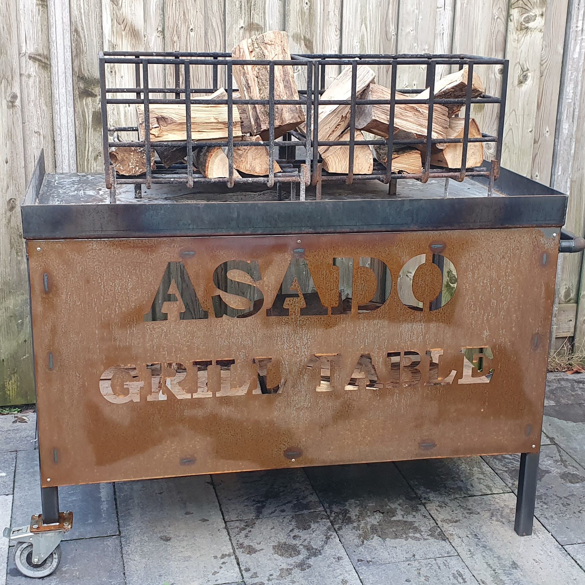 Asado_grill_main